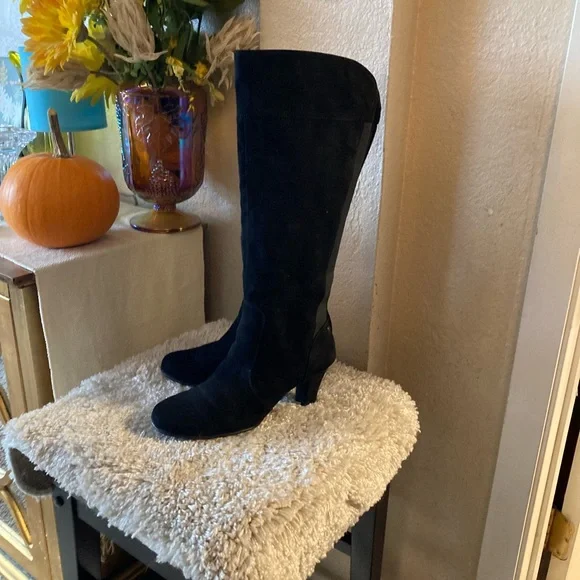 Black boots Womens size 10 - Picture 1 of 14